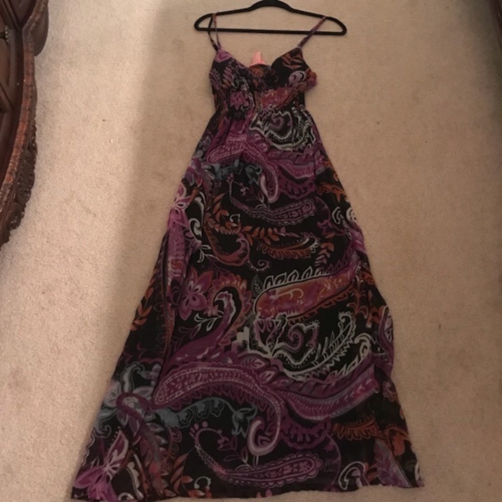 Maxi dress with floral design
